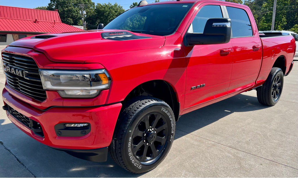 2024 RAM 2500 Image 3