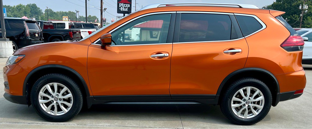 2017 Nissan Rogue Image 4