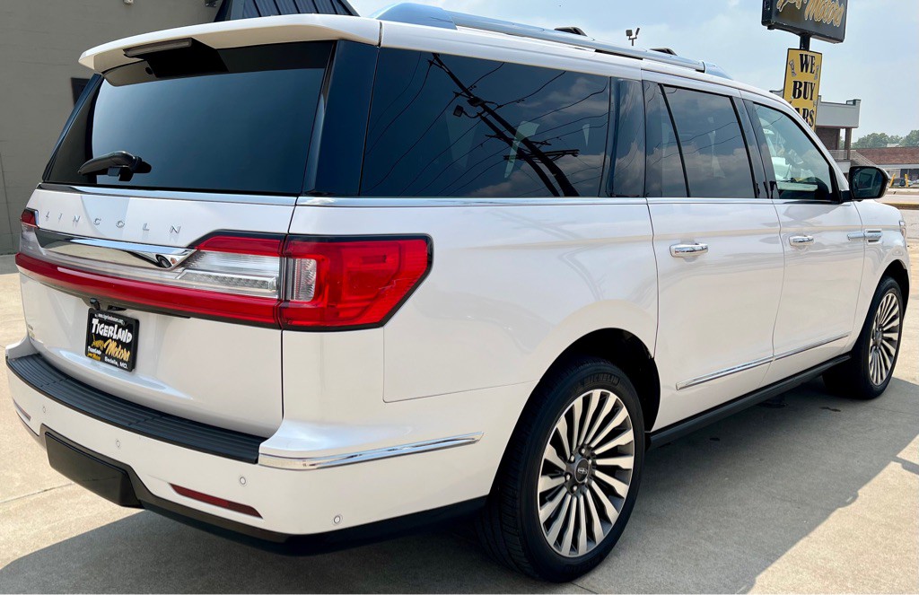 2019 Lincoln Navigator Image 7