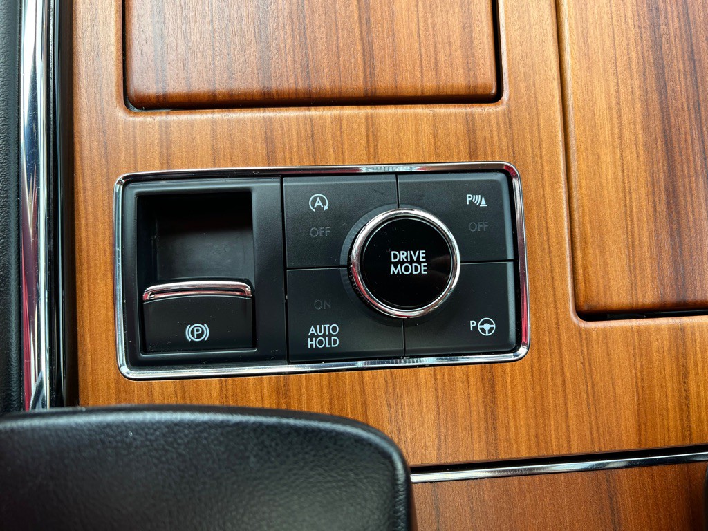 2019 Lincoln Navigator Image 29