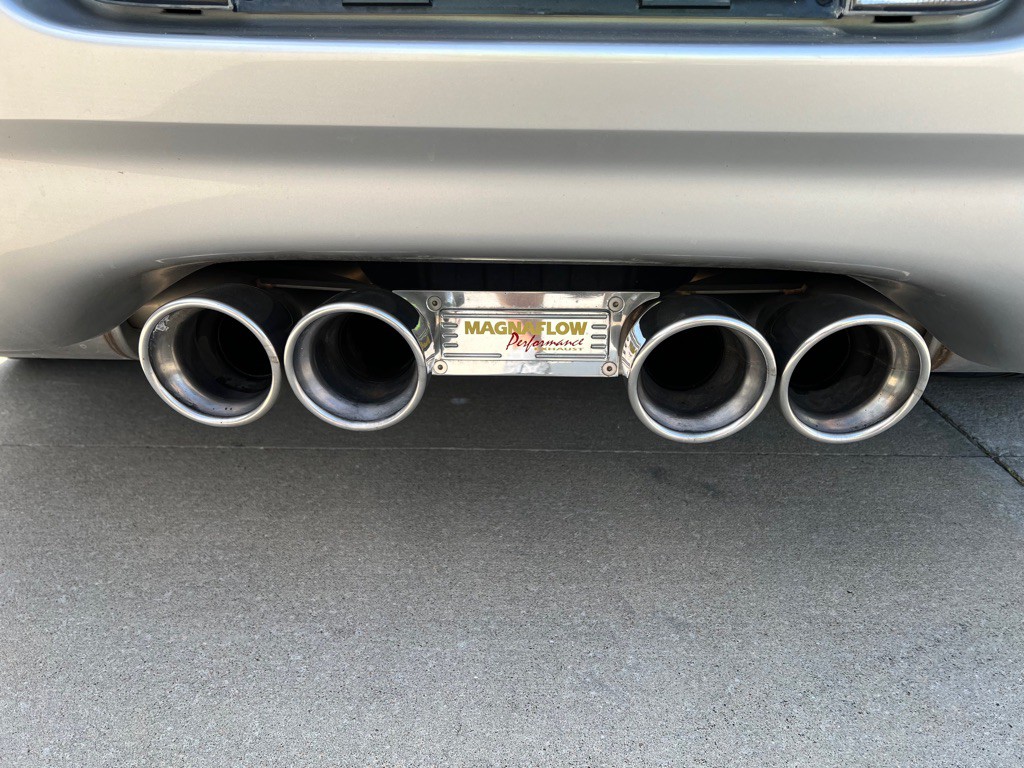 2004 Chevrolet Corvette Image 15