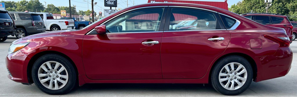 2018 Nissan Altima Image 4