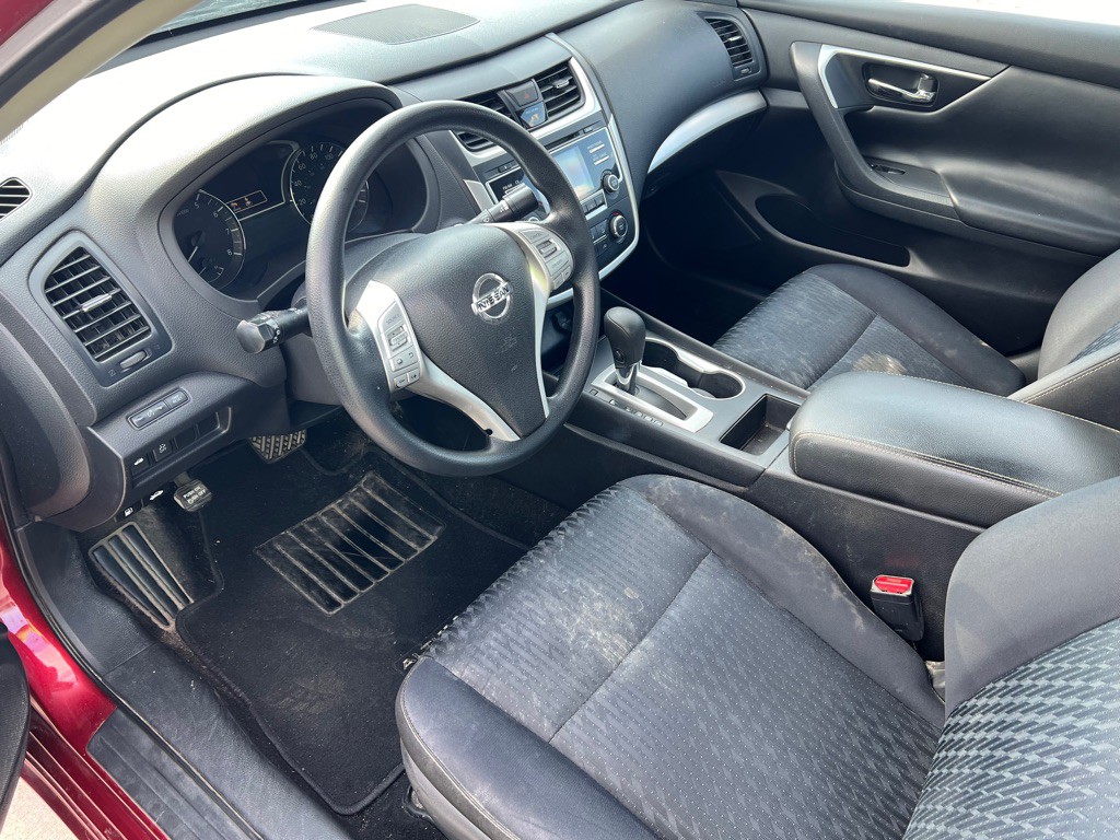 2018 Nissan Altima Image 11