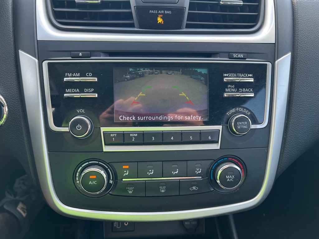 2018 Nissan Altima Image 15