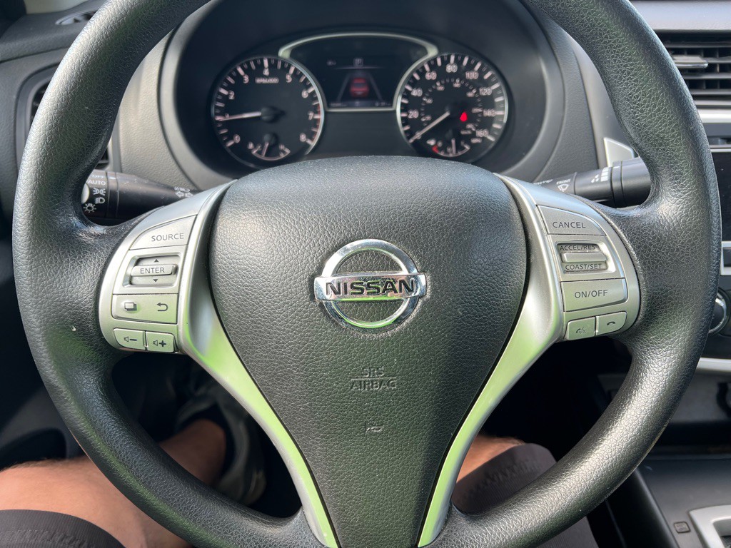 2018 Nissan Altima Image 17