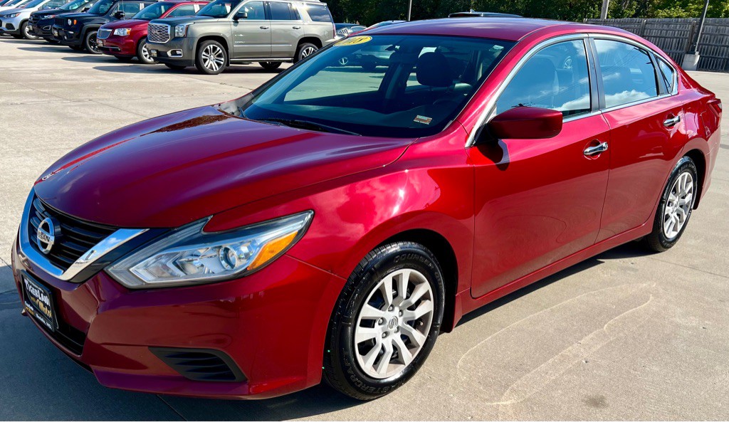 2018 Nissan Altima Image 3