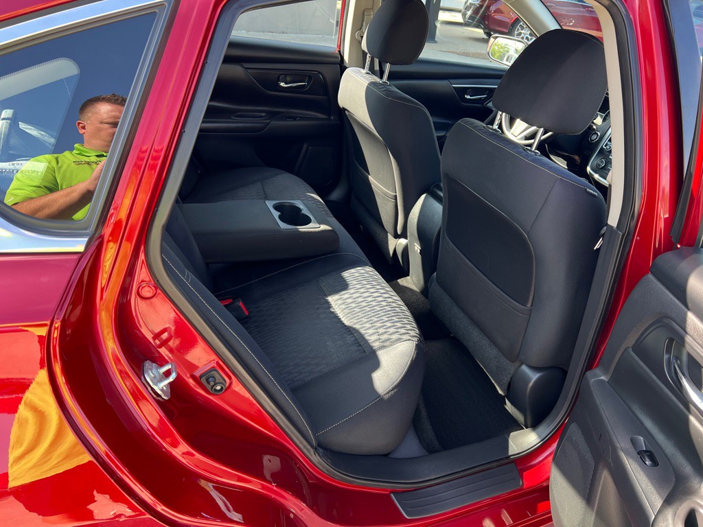 2018 Nissan Altima Image 12