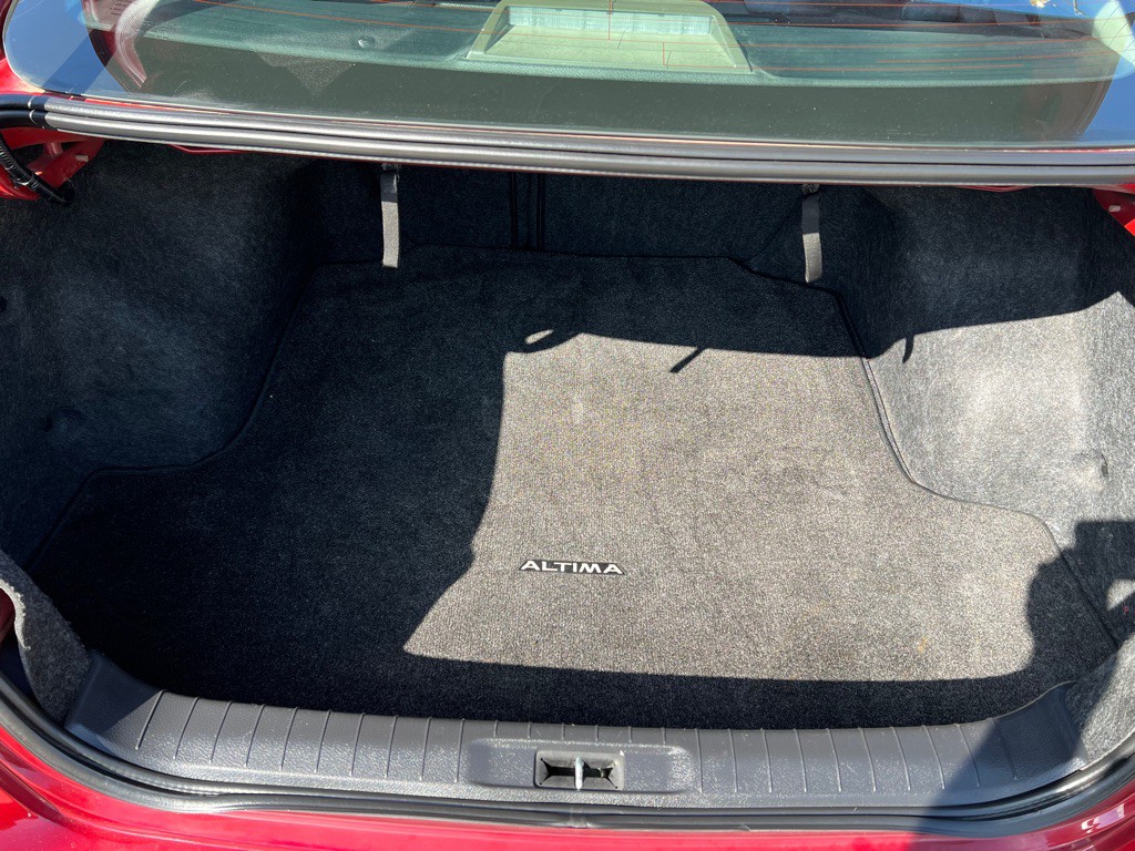 2018 Nissan Altima Image 14