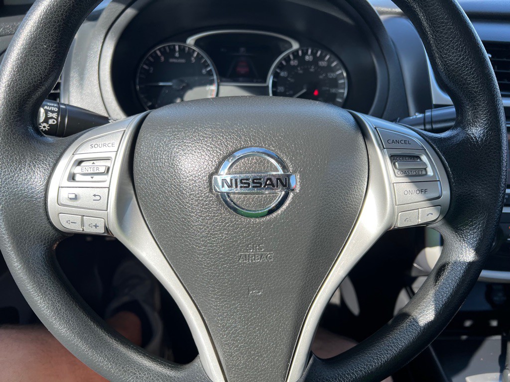 2018 Nissan Altima Image 23