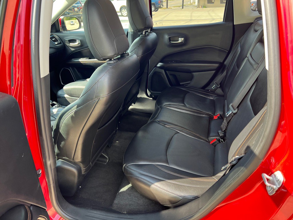 2018 Jeep Compass Image 17