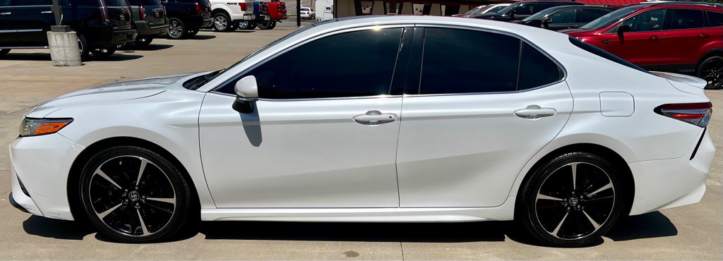 2020 Toyota Camry Image 4