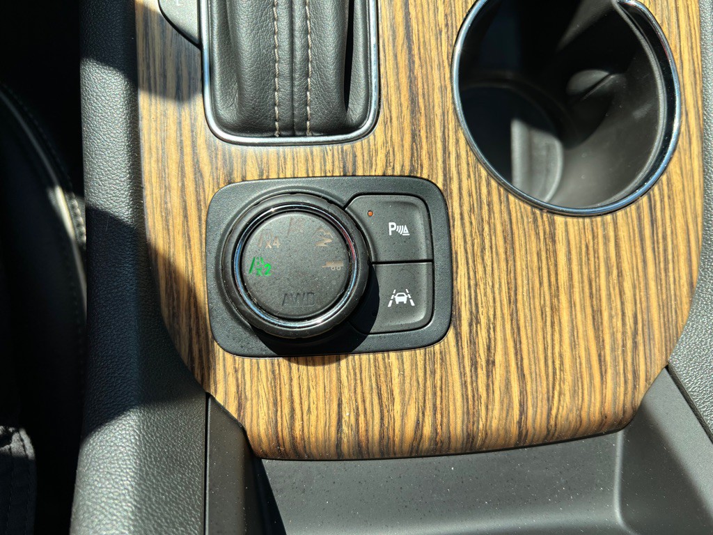 2017 GMC Acadia Image 34