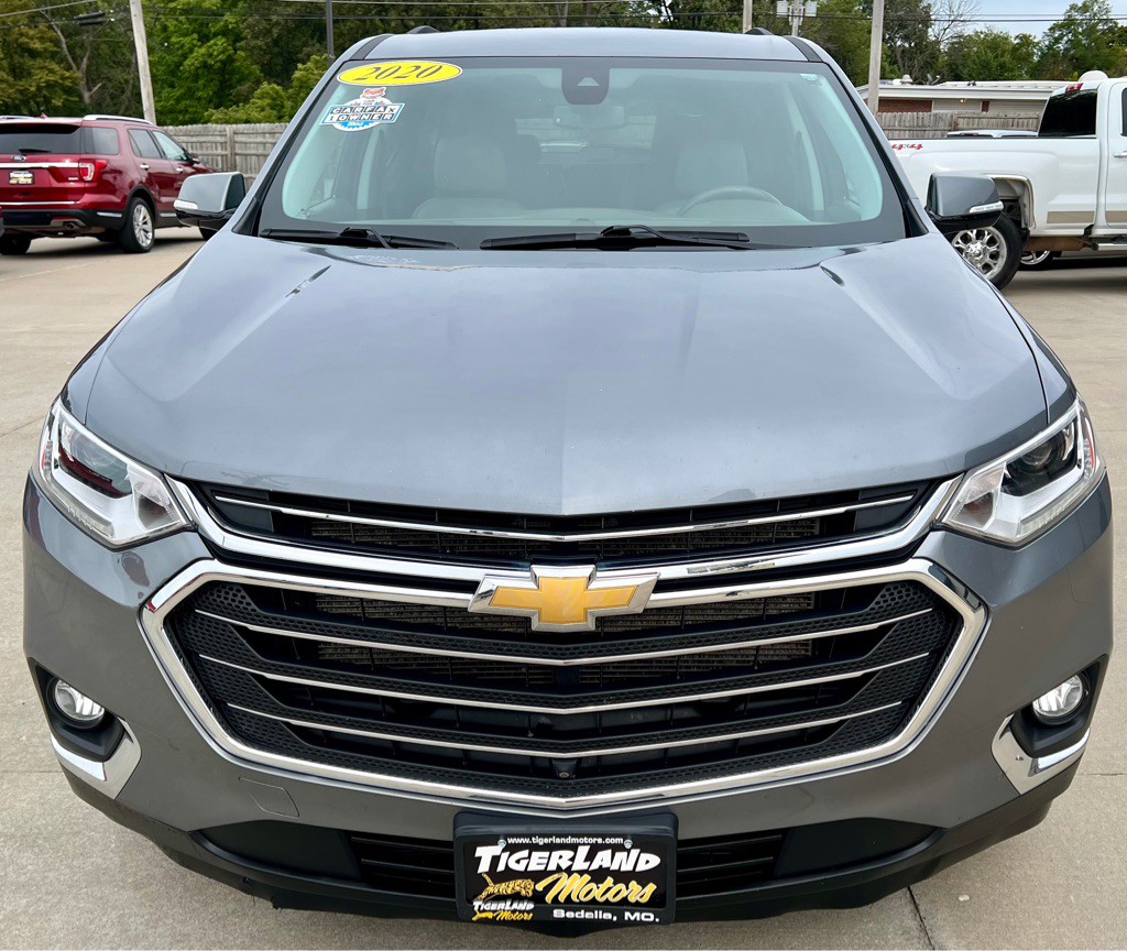 2020 Chevrolet Traverse Image 2