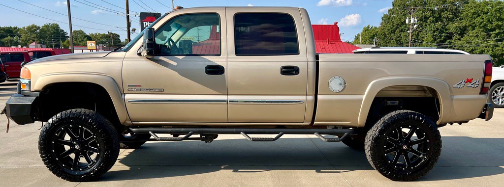 2005 GMC Sierra Image 4