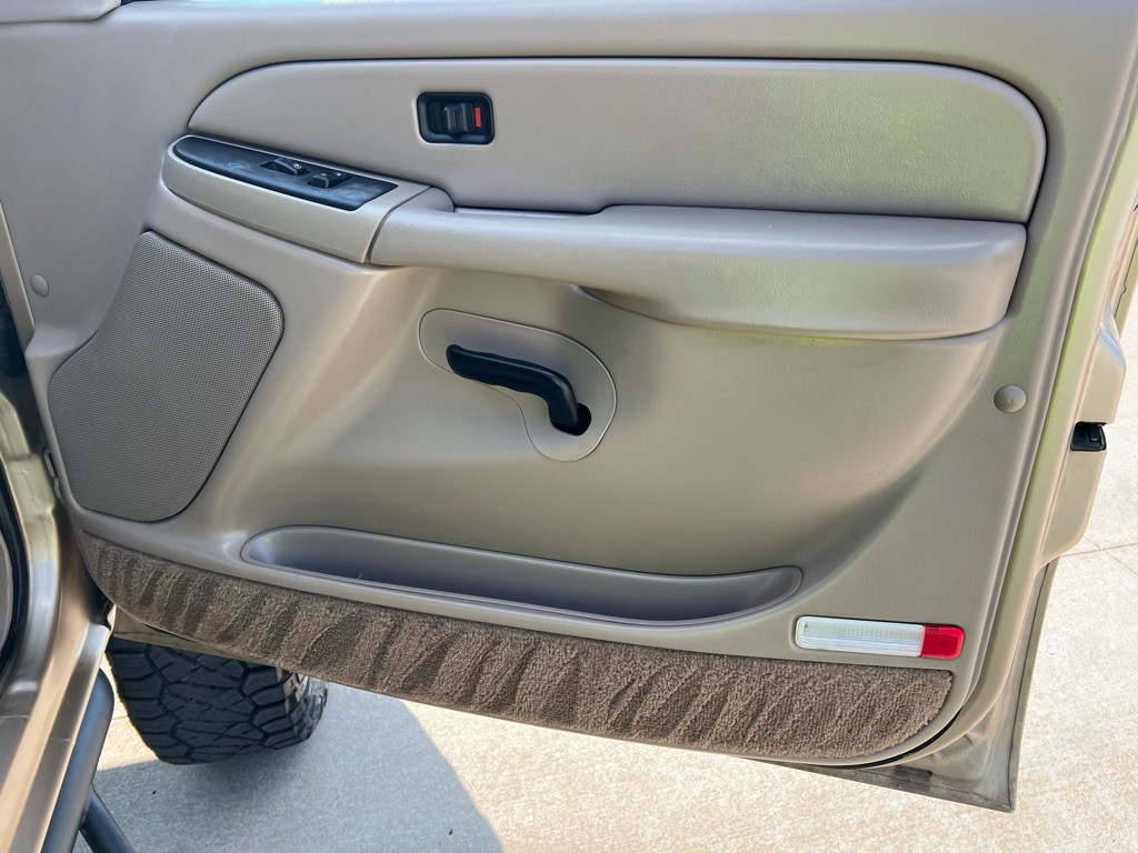 2005 GMC Sierra Image 10