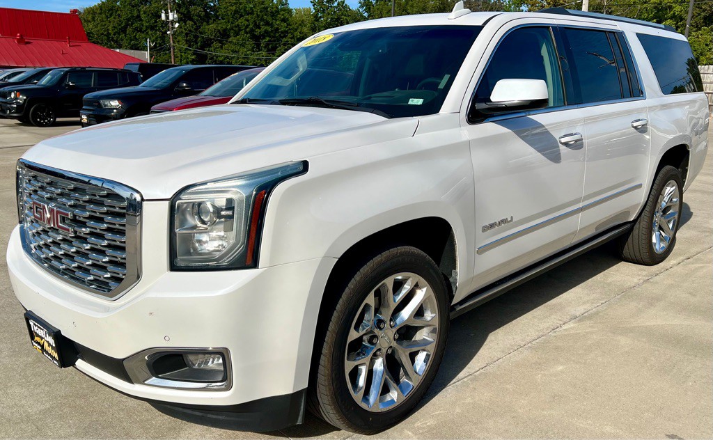 2018 GMC Yukon Image 3