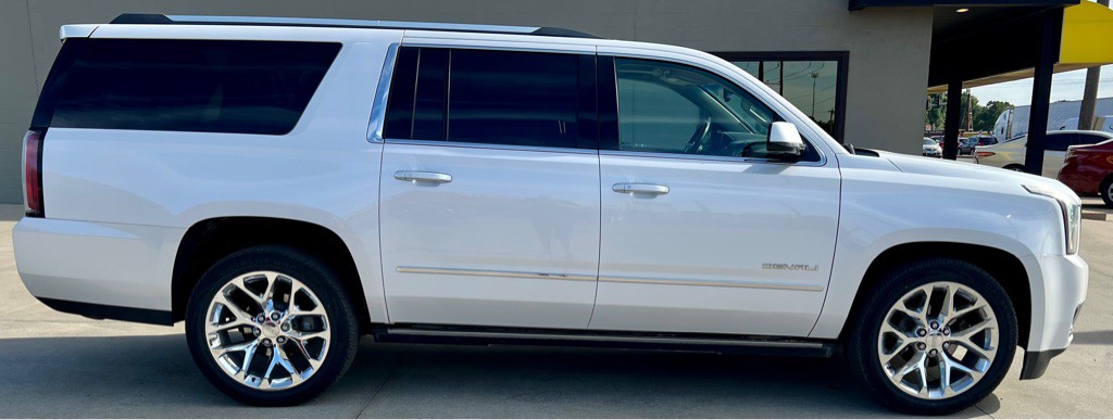 2018 GMC Yukon Image 8