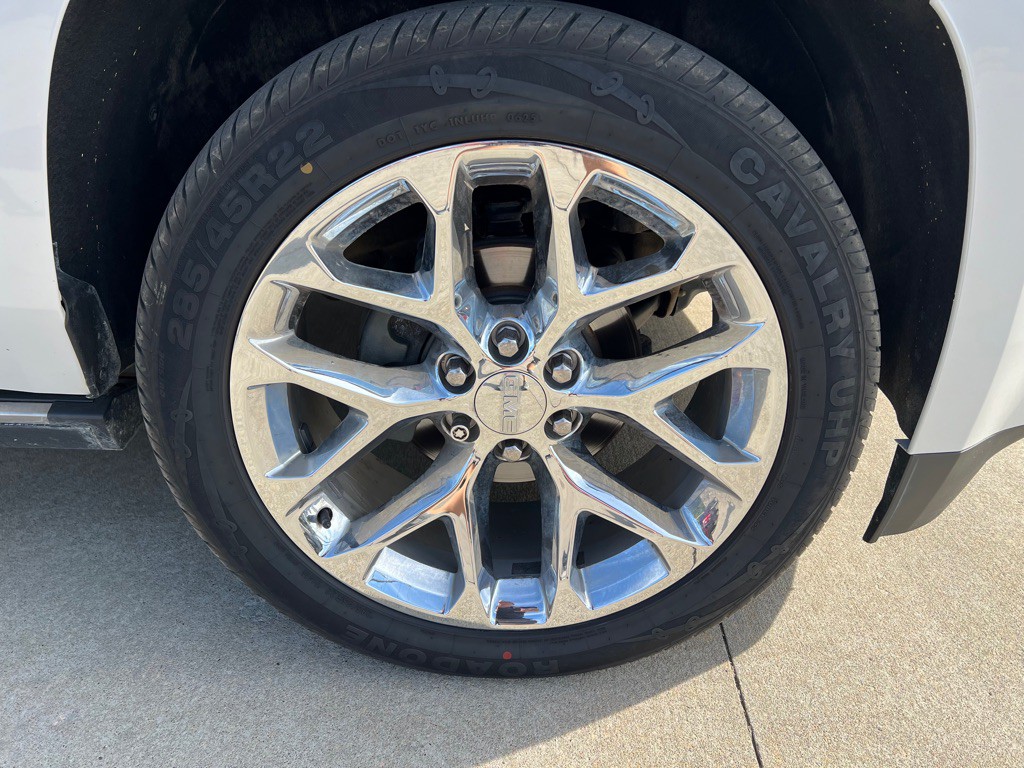 2018 GMC Yukon Image 9