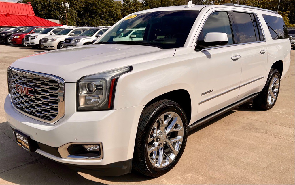 2018 GMC Yukon Image 3