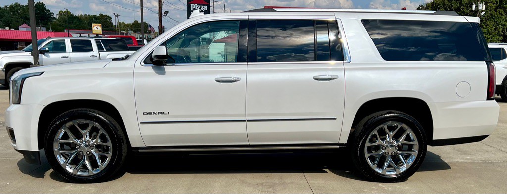 2018 GMC Yukon Image 4