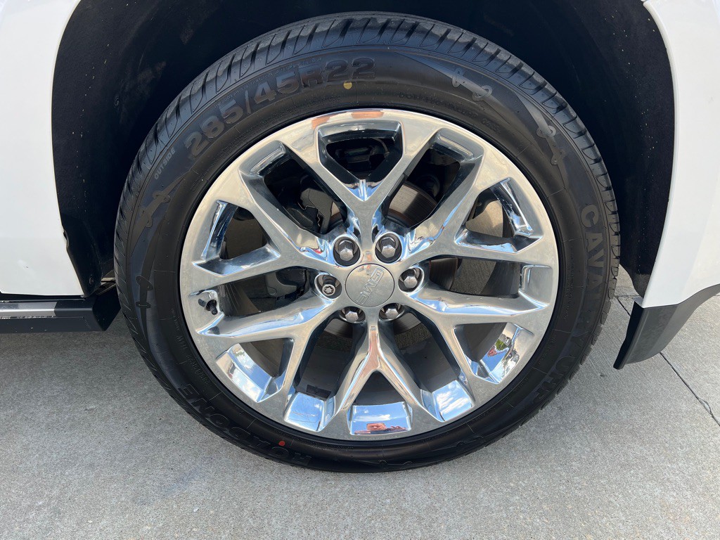 2018 GMC Yukon Image 9