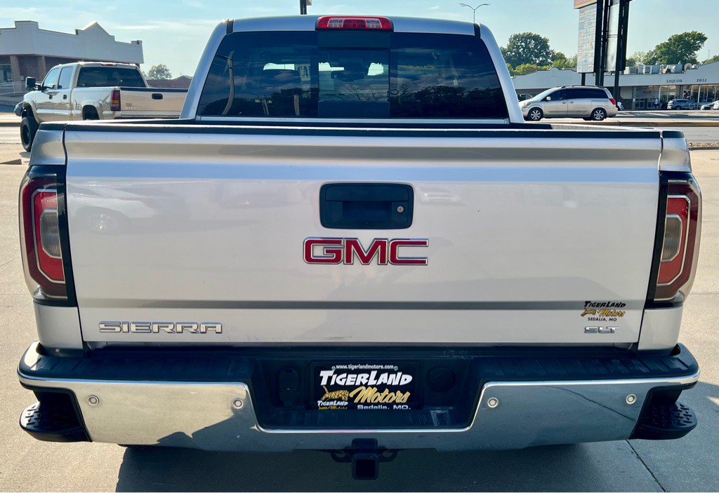 2017 GMC Sierra Image 6