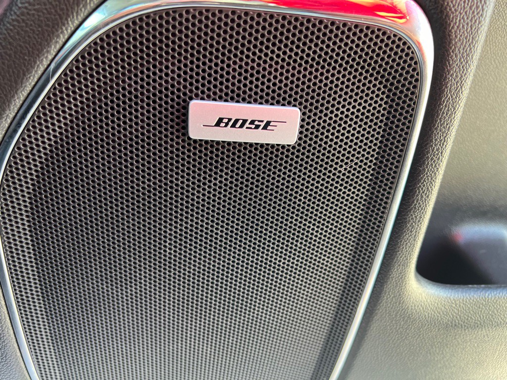 2017 GMC Sierra Image 16