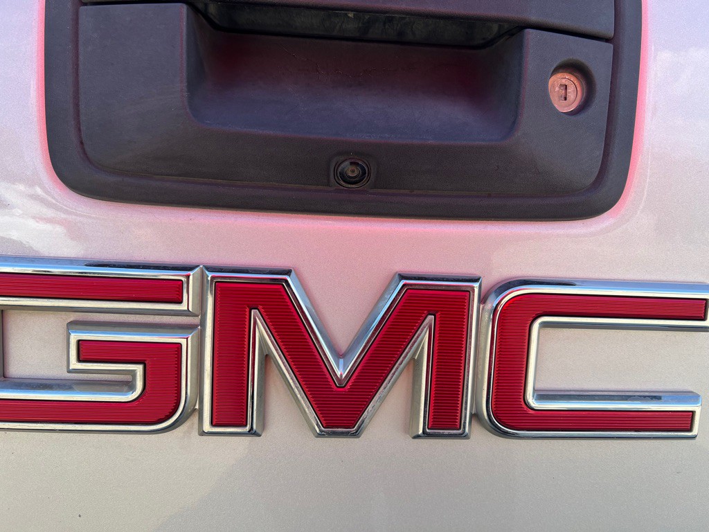 2017 GMC Sierra Image 20