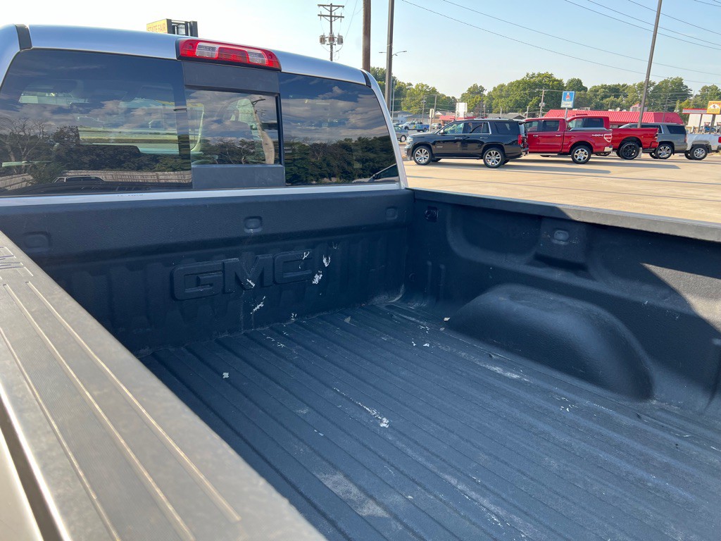 2017 GMC Sierra Image 22