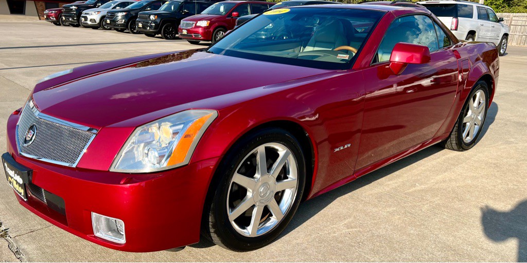 2004 Cadillac XLR Image 3