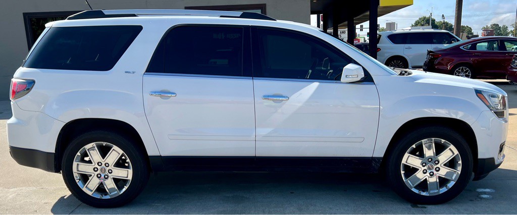 2017 GMC Acadia Image 7