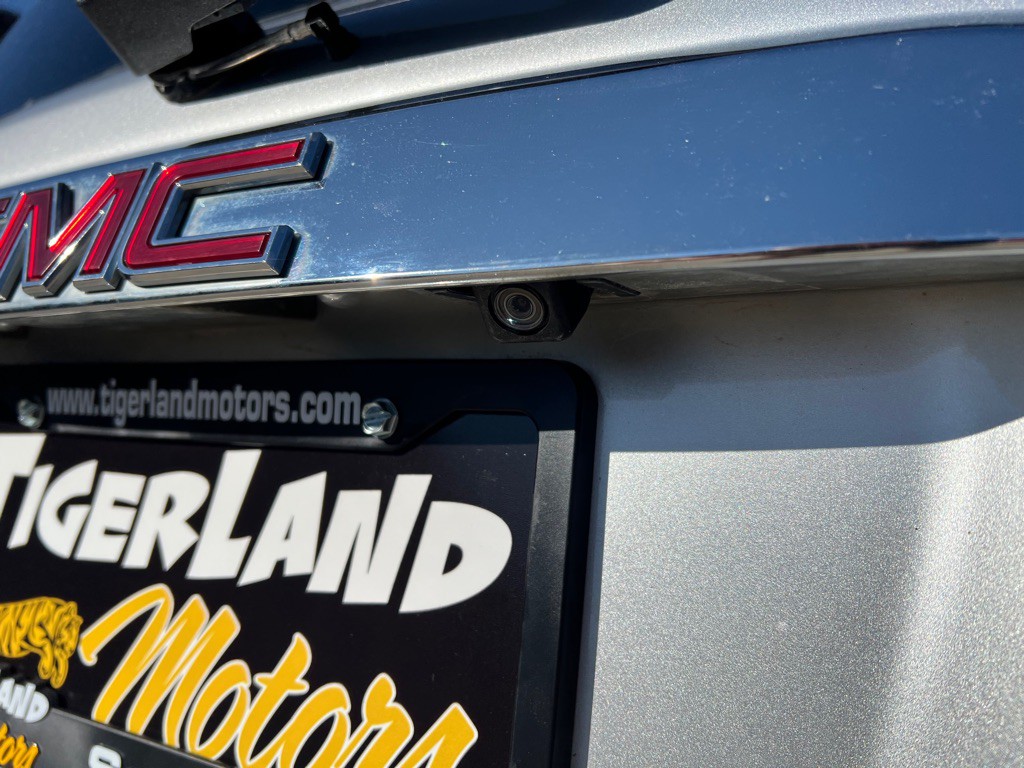 2012 GMC Acadia Image 21