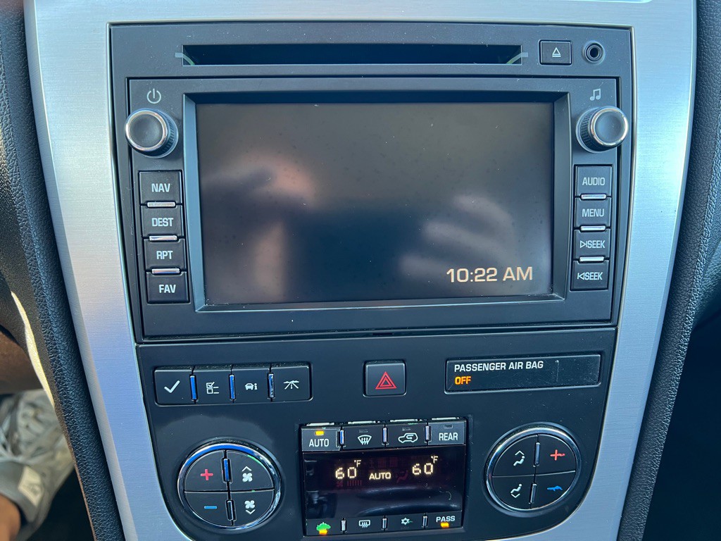 2012 GMC Acadia Image 28