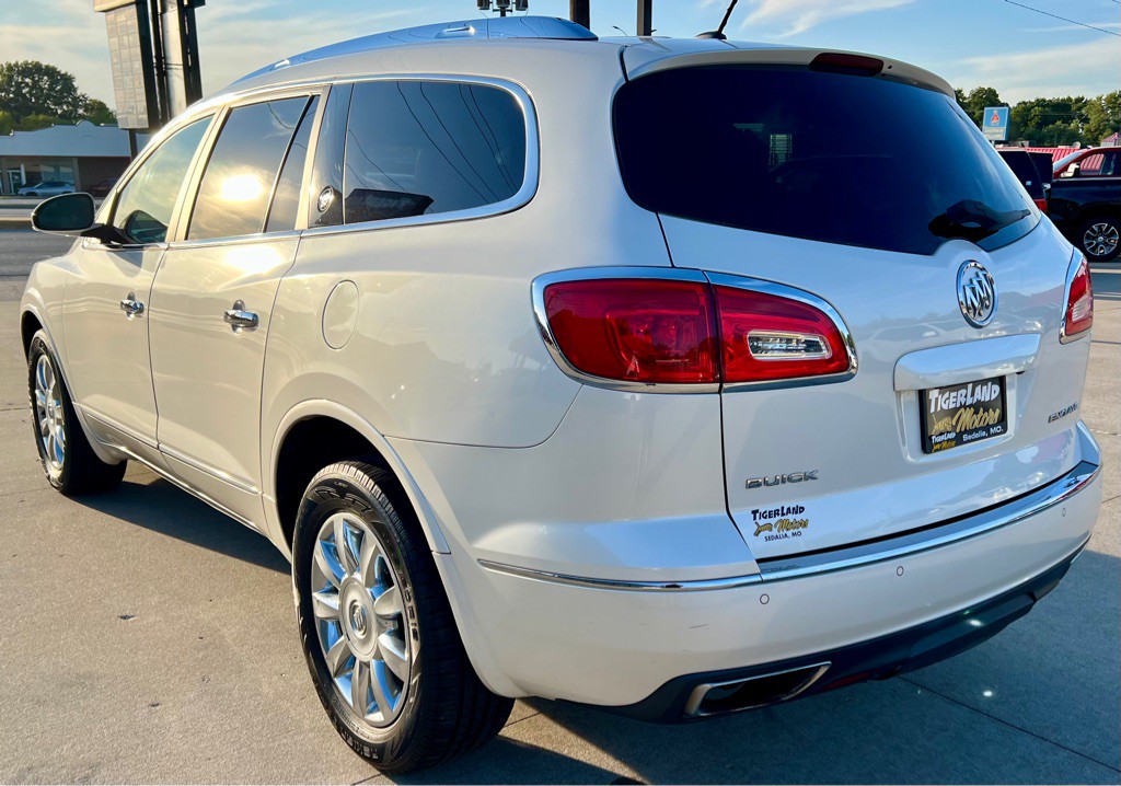 2015 Buick Enclave Image 5