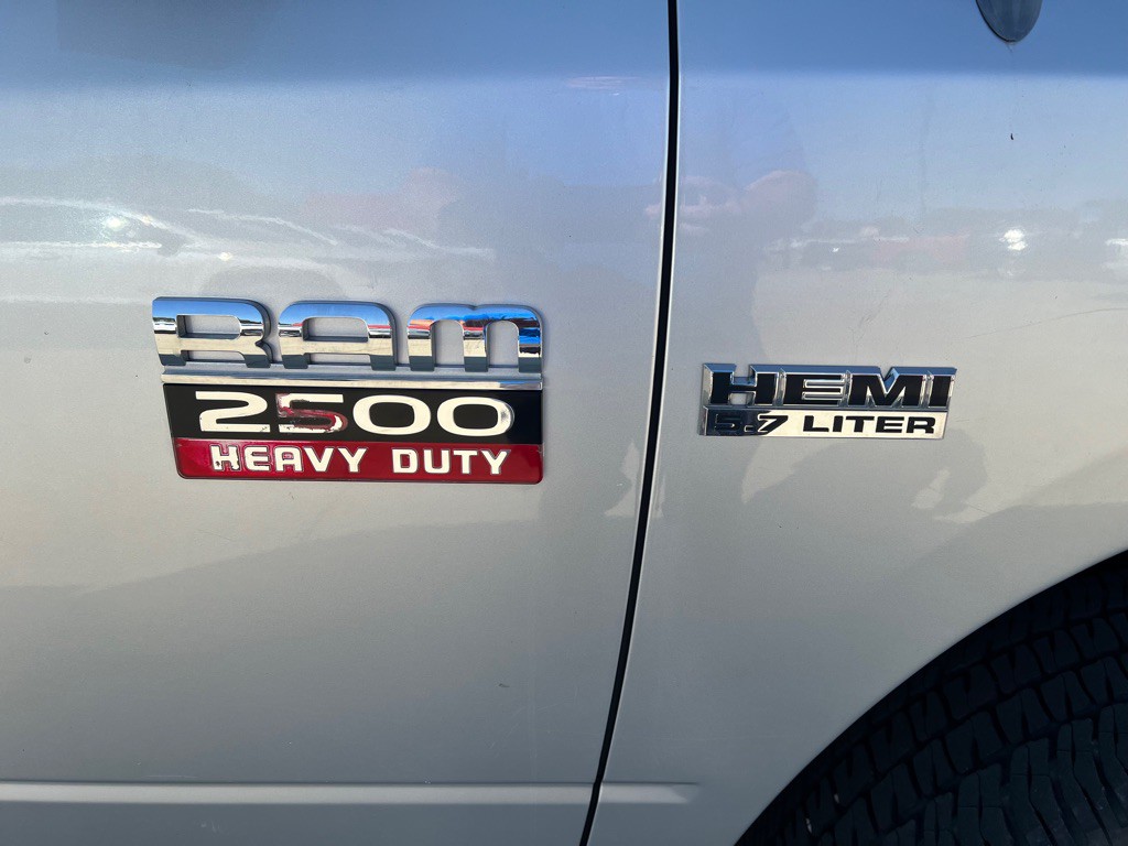 2012 Dodge Ram 2500 Image 9