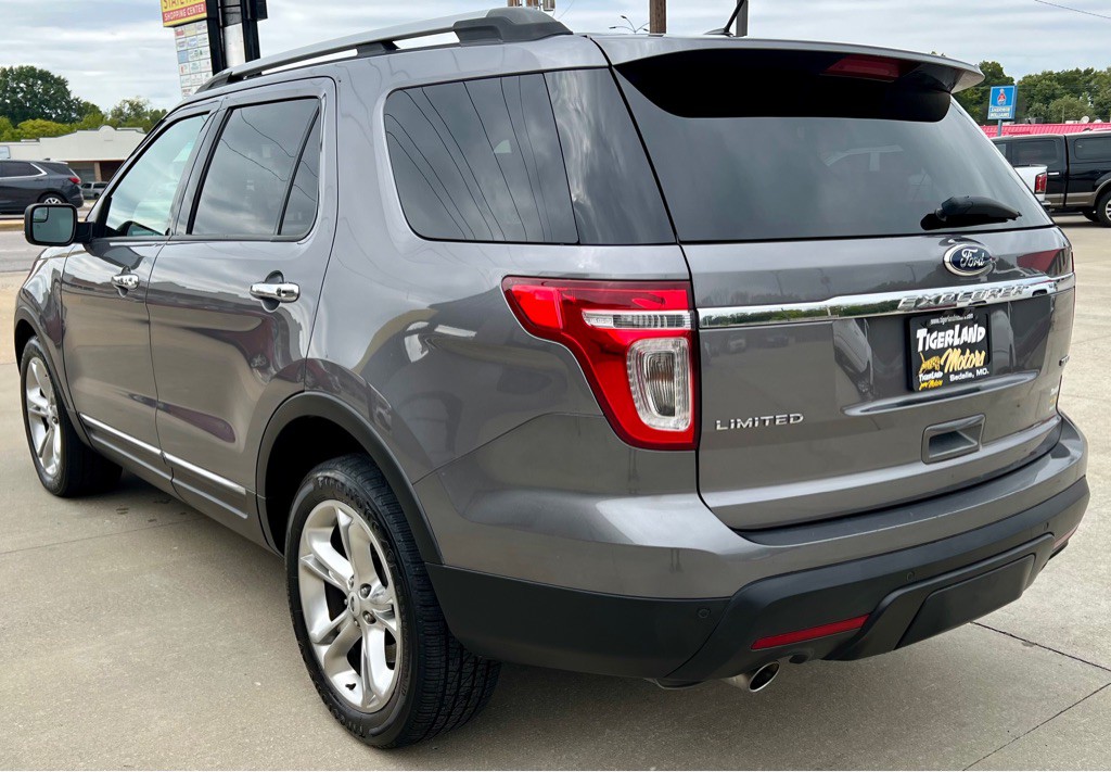 2013 Ford Explorer Image 5