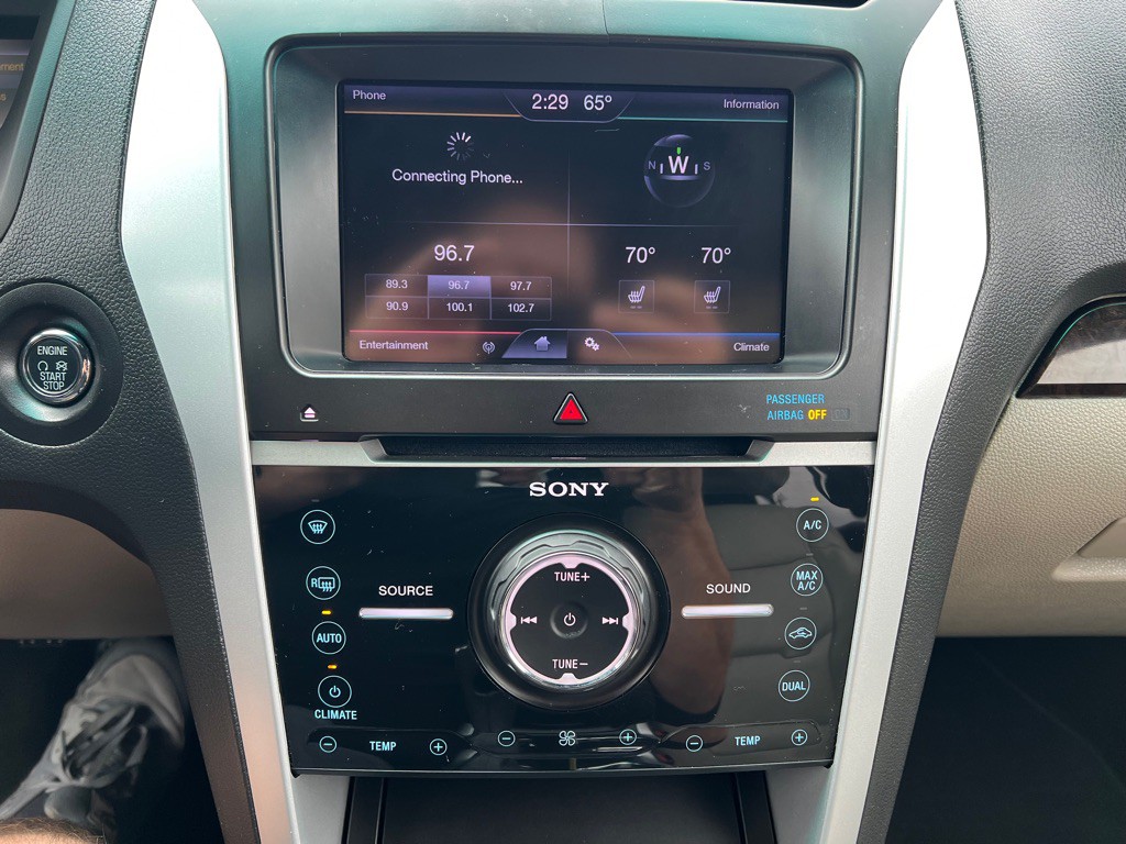 2013 Ford Explorer Image 29