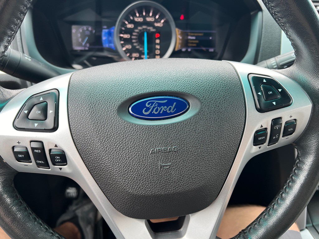 2013 Ford Explorer Image 32