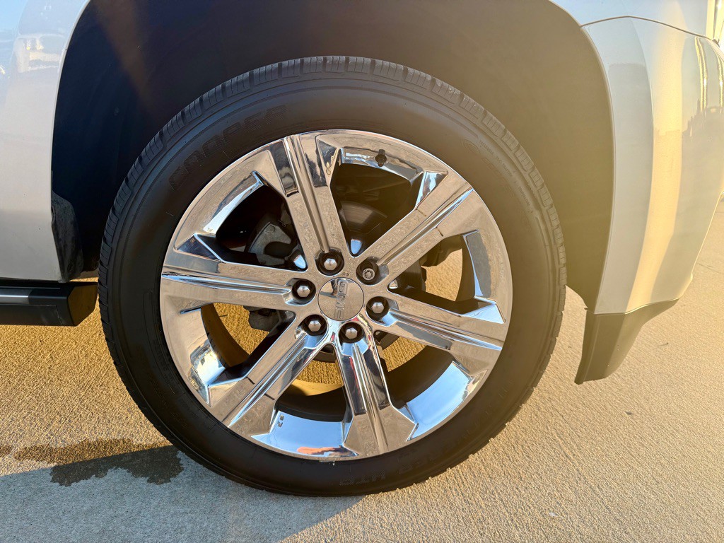 2017 GMC Yukon Image 9