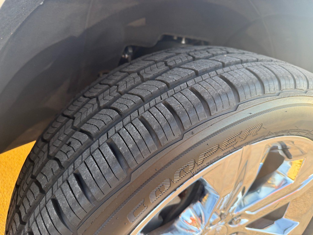 2017 GMC Yukon Image 10