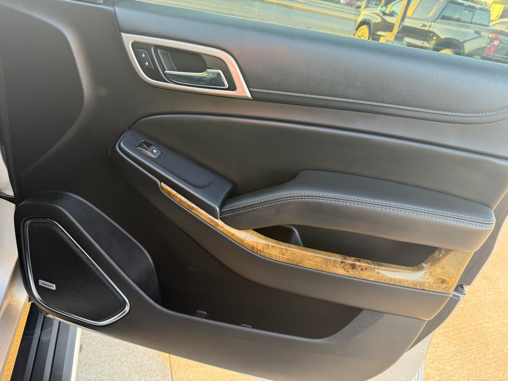 2017 GMC Yukon Image 30