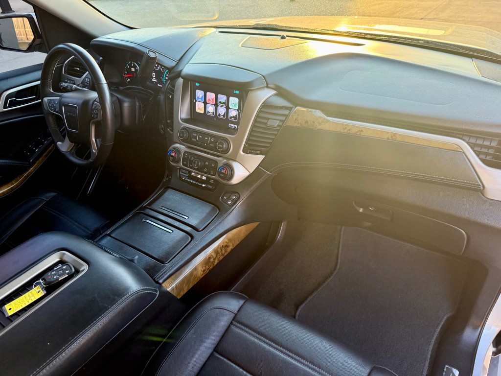 2017 GMC Yukon Image 31