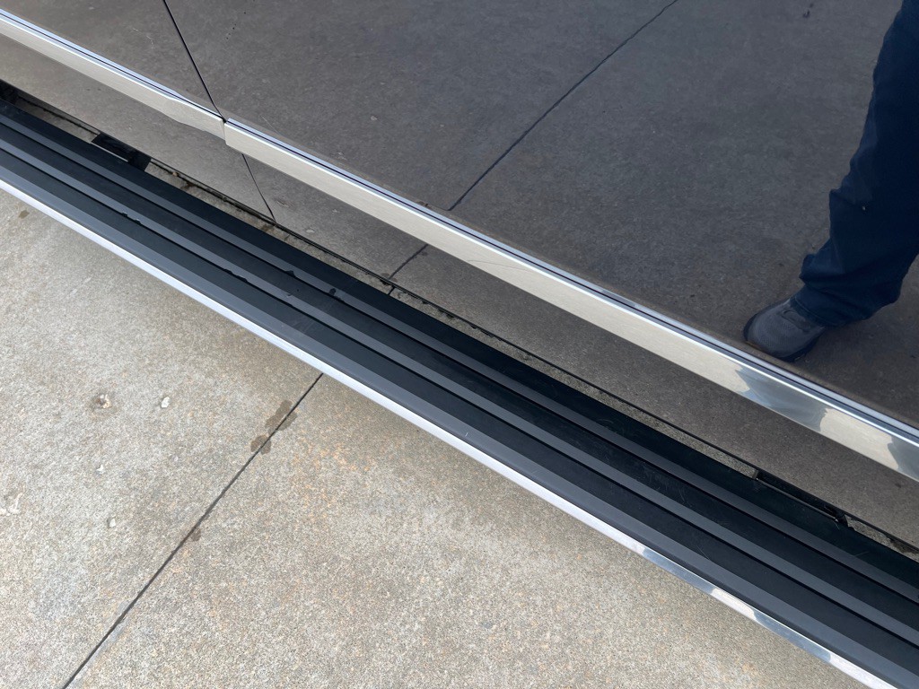 2017 Cadillac Escalade Image 9