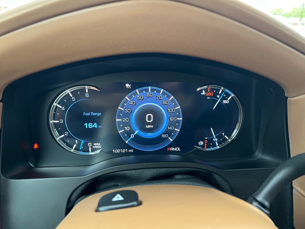 2017 Cadillac Escalade Image 32