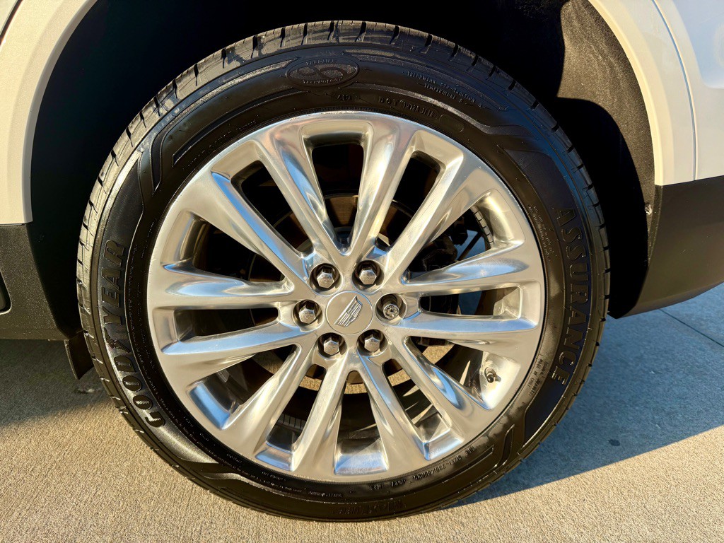 2018 Cadillac XT5 Image 12