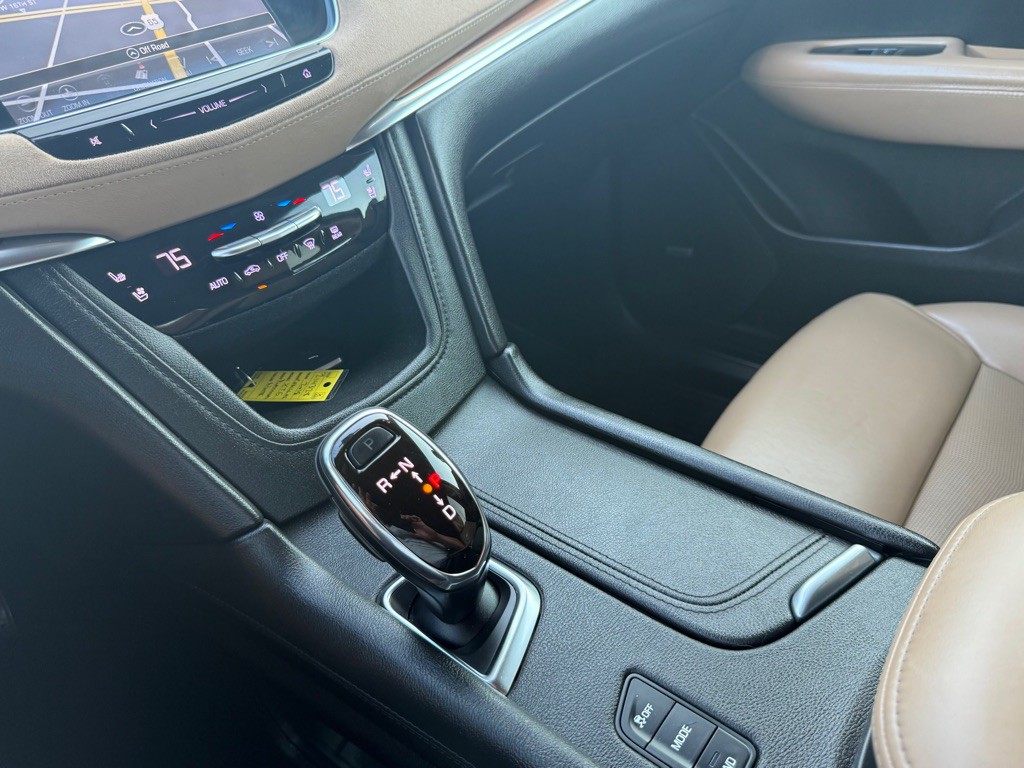 2018 Cadillac XT5 Image 39