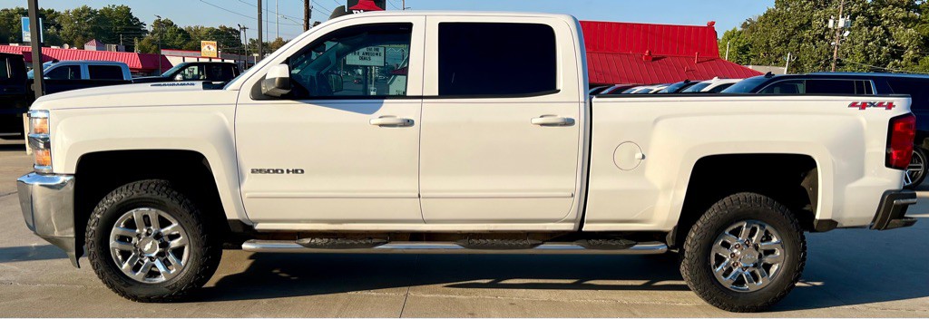 2015 Chevrolet Silverado 1500 Image 4