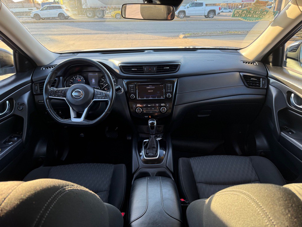 2019 Nissan Rogue Image 14