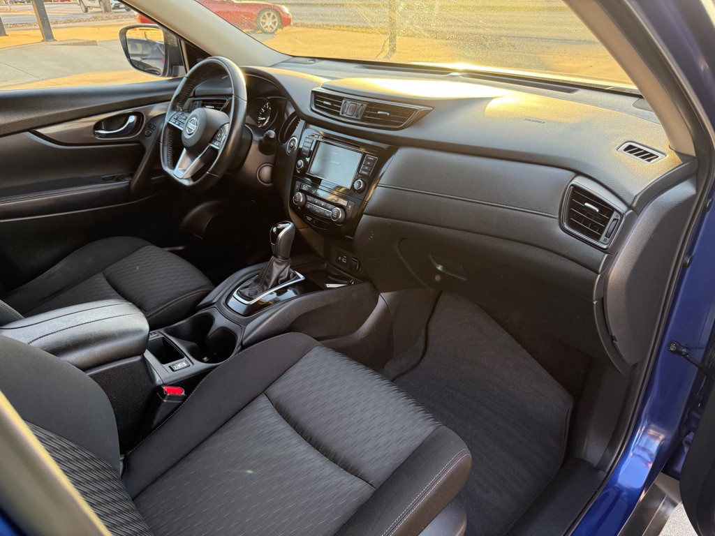 2019 Nissan Rogue Image 26