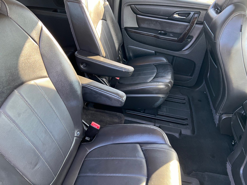 2016 Chevrolet Traverse Image 18